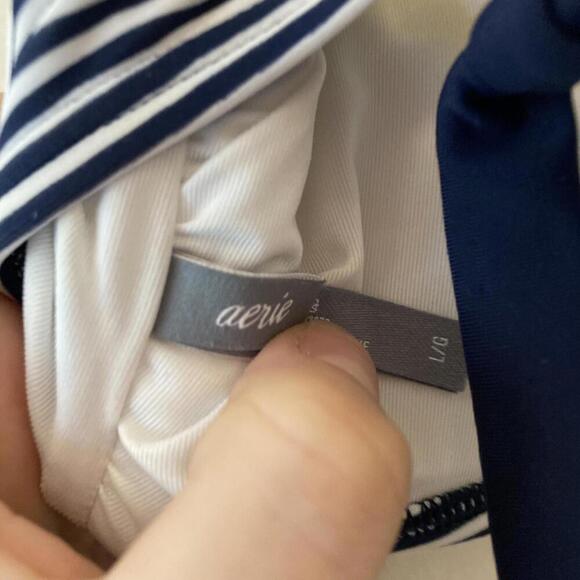 Aerie navy and white stripe bikini top - Picture 2 of 3